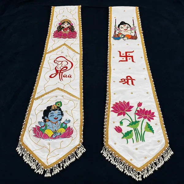 Satin_Silk_Baby_Shower_Duppata_With_Hand_Paiting