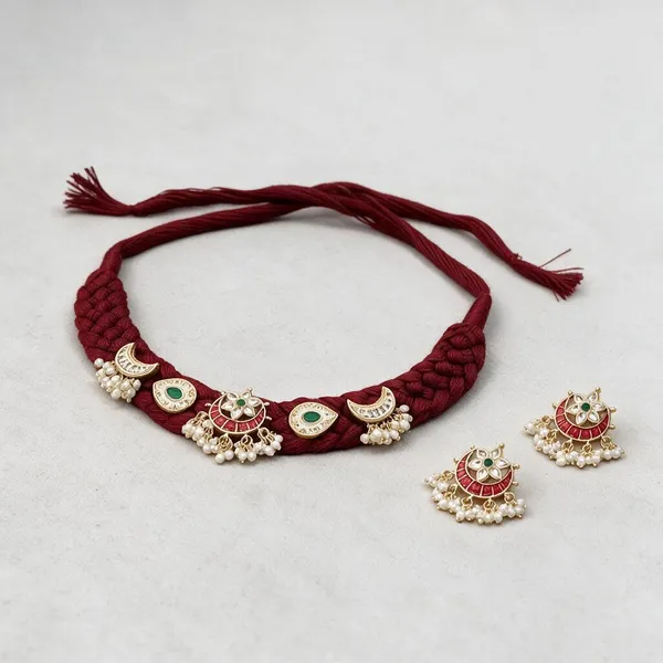 Maroon_Thread_Traditional_Necklace_Set_For_Women