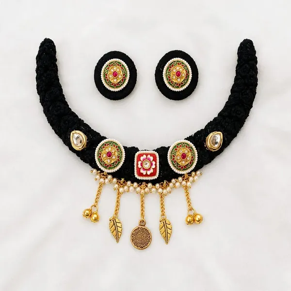 Black_Embroidered_Choker_Necklace_Set_For_Women
