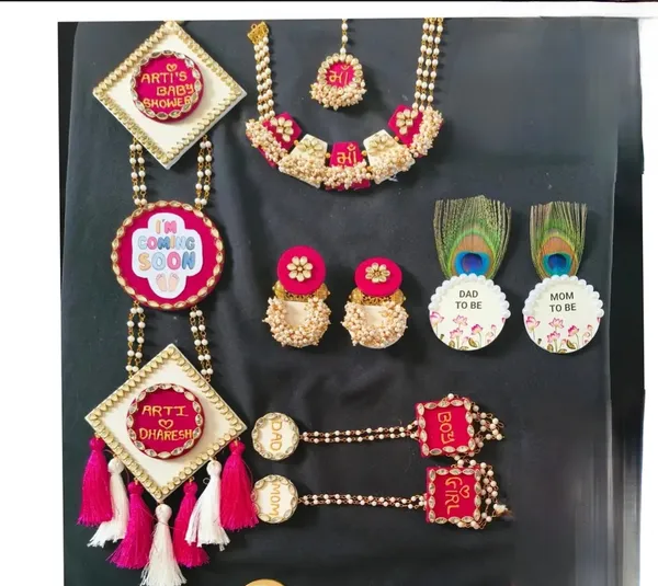 Red_Pearl_Baby_Shower_Jewellery_Set_For_Mom_To_Be