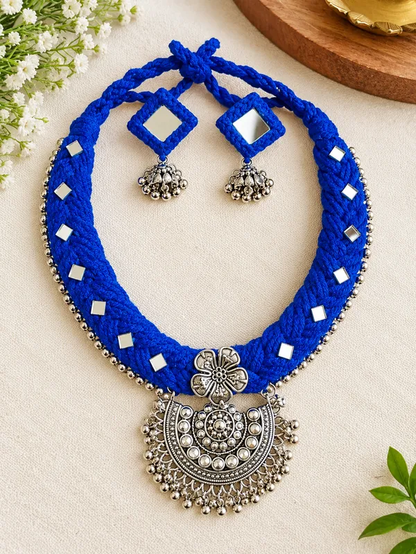 Blue_Thread_Oxidised_Necklace_Set_for_Women