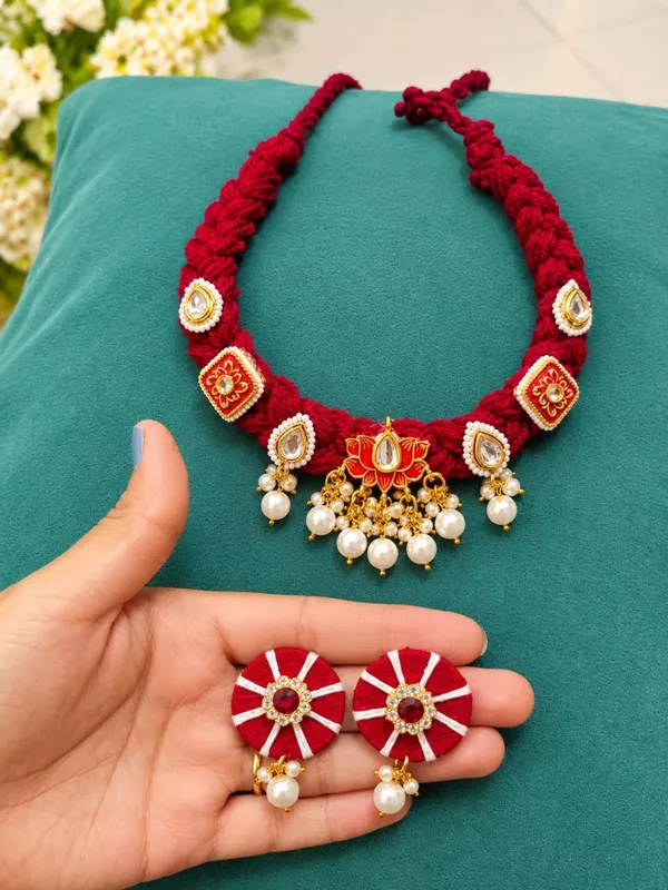 Red_Beaded_Necklace_And_Earrings_Jewellery_Set