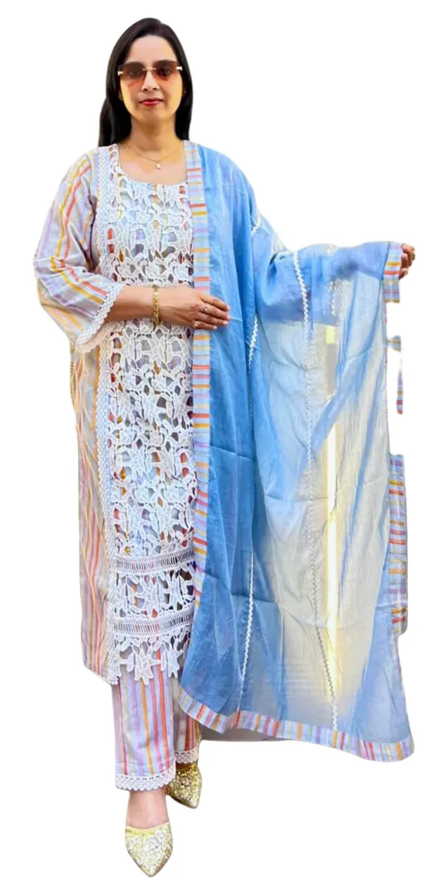 MUL_COTTON_SUIT_WITH_FRONT_HAND_WORK__IN_FRONT_PANEL_AND_CROCHE_LACE__IN_DAMAN_AND_SLEEVES,_COTTON__DUPPATA_,_pant