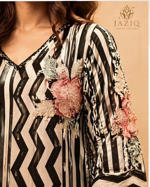 pure_cerep_corset_with_floral_print_,_3/4_sleeve