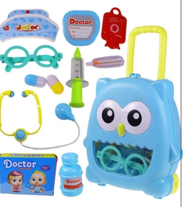 Medical_Play_Set_for_Kids,_10+_Piece_Doctor_Kit_with_Rolling_Carry_Case,_Pretend_Play_Educational_Toy_for_Boys_and_Girls_Ages_3+