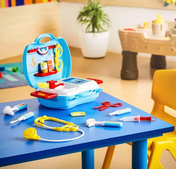 FAMNEST_JOYBOX_Kids_Doctor_Play_Set_with_21_Pcs_Medical_Kit_in_Blue_Carry_Case_|_Pretend_Play_Doctor_Toy_Stethoscope_for_Boys_&_Girls_Ages_3+_|_Blue_Suitcase_Case,_22x24cm_|_Removable_Workstation_Tray