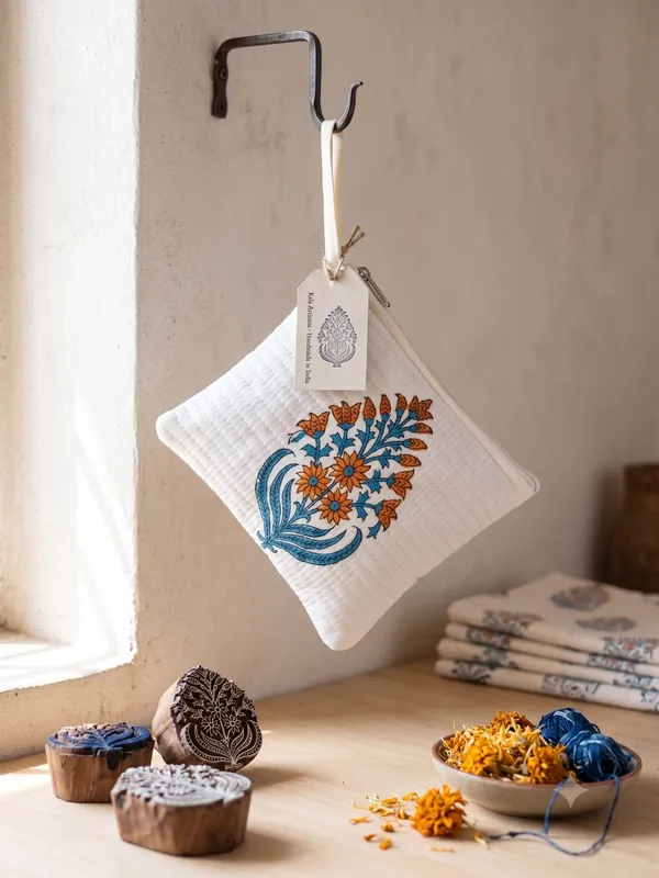 Cotton_Everyday_Floral_Print_Hanging_Kitchen_Towel