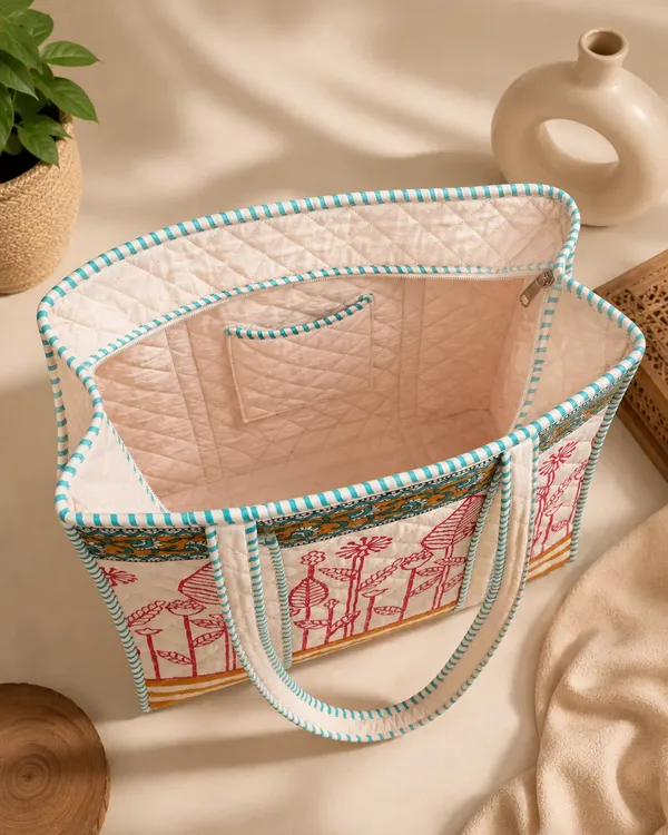 Cream_Quilted_Cotton_Botanical_Print_Tote_Bag_For_Women