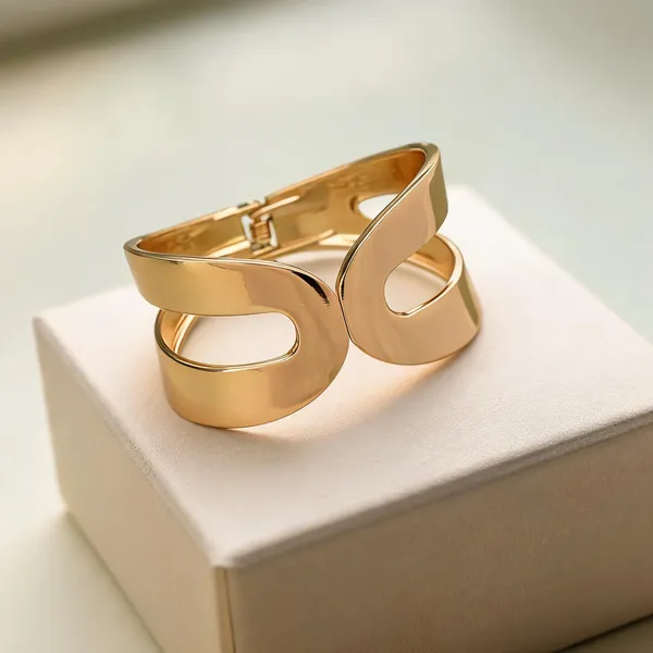 Gold_Color_Openable_Anti_Tarnish_Bracelet_With_Stylish_Everyday_Wear_Jewelry_Look_-_Gold