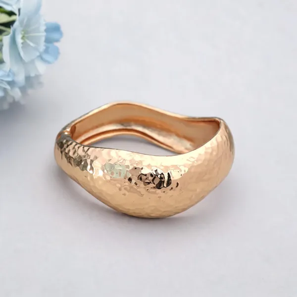 Gold_Color_Openable_Anti_Tarnish_Bracelet_With_Stylish_Elegant_Everyday_Wear_Design_-_Gold