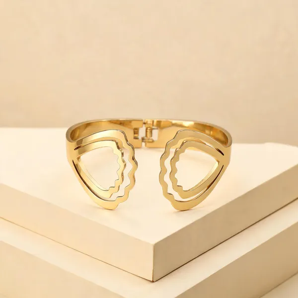 Gold_Color_Openable_Anti_Tarnish_Bracelet_With_Elegant_Classic_Designer_Style_-_Gold