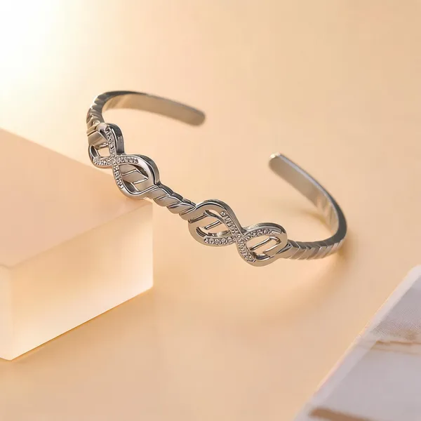 Silver_Color_Anti_Tarnish_Bracelet_With_Durable_Contemporary_Design_-_Silver