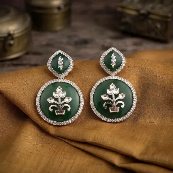 Green_Color_Kundan_Earrings_With_Premium_Designer_Look_For_Stylish_Daily_Wear_-_Green