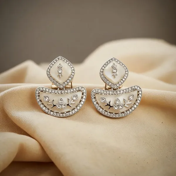 White_Color_Kundan_Earrings_Featuring_Premium_Stylish_Design_For_Everyday_Fashion_Wear_-_White