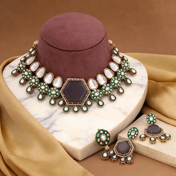 Modern_Grey_Color_Kundan_Necklace_Set_With_Matching_Earrings_For_Elegant_Wedding_Looks_-_Grey