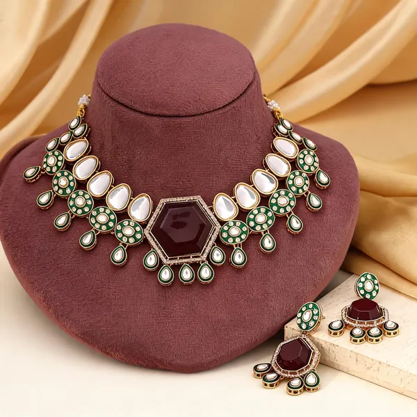 Royal_Maroon_Color_Kundan_Necklace_Set_With_Antique_Finish_Perfect_For_Indian_Brides_-_Maroon