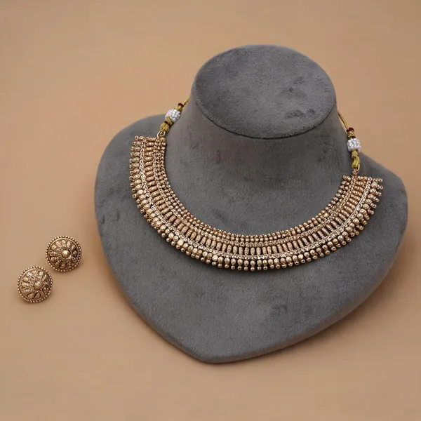 Classic_Gold_Color_Matte_Gold_Necklace_Set_Elegant_Daily_Collection_-_Gold