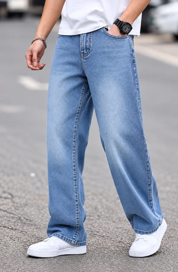 Light_Blue_Denim_Jeans_For_Men