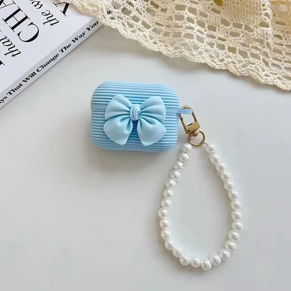 Silicone_Earbuds_Case_With_Keychain_For_Airpods_Pro