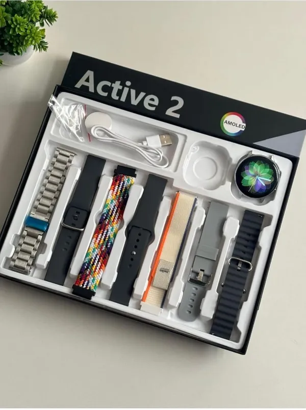 Smart_Watch_With_Bluetooth_Calling_And_Health_Tracker