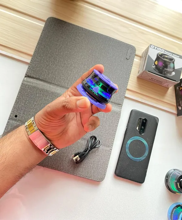 Mini_Magnetic_Wireless_Bluetooth_Speaker