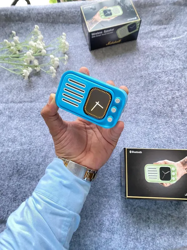 Smart_Bluetooth_Speaker_With_Touch_Screen_And_Fm_Radio