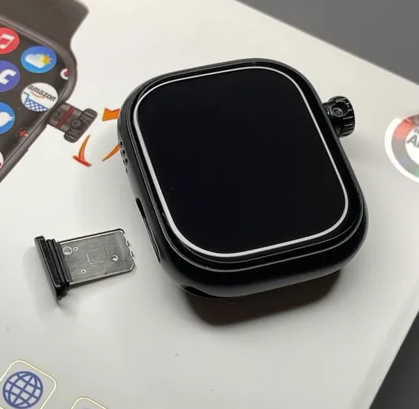 Smart_Watch_With_Camera_And_Lte_Connectivity