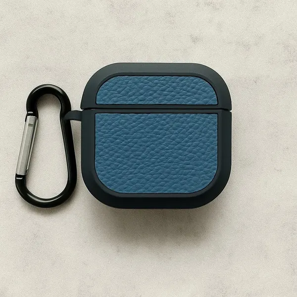 Airpods_4_Case_Cover_With_Carabiner