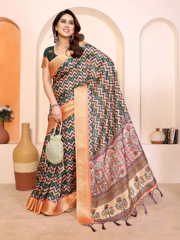 Green_Printed_Saree_With_Blouse_For_Women