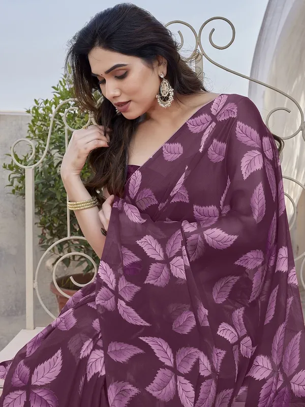 Purple_Leaf_Print_Saree_For_Women