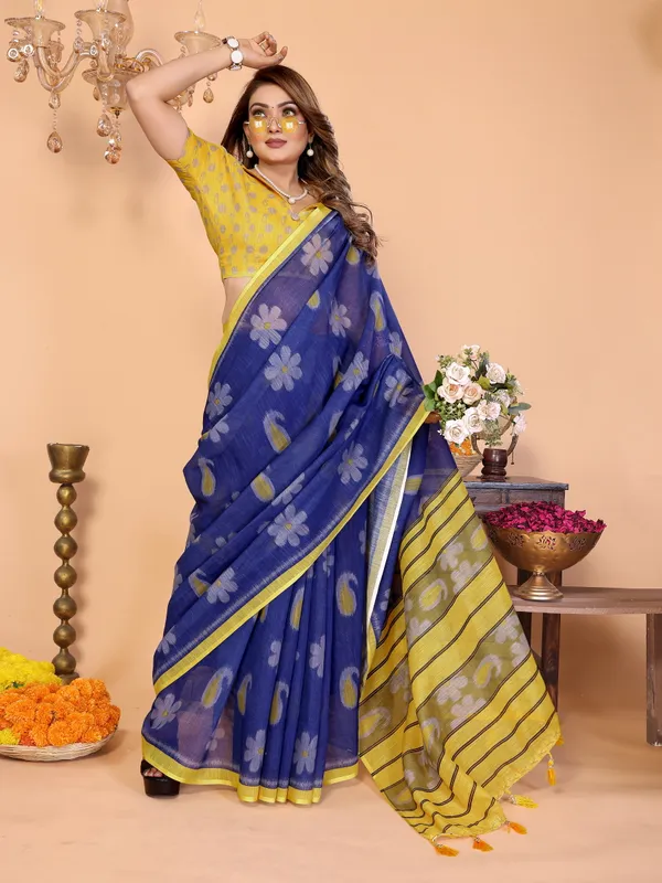 Blue_And_Yellow_Floral_Print_Saree_For_Women
