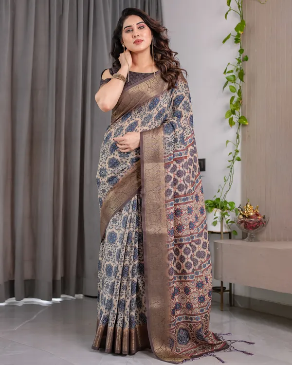 Brown_Printed_Ethnic_Saree_For_Women