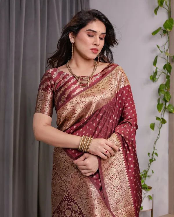 Royal_Maroon_Soft_Lichi_Silk_Saree_With_Antique_Gold_Zari_&_Floral_Pallu
