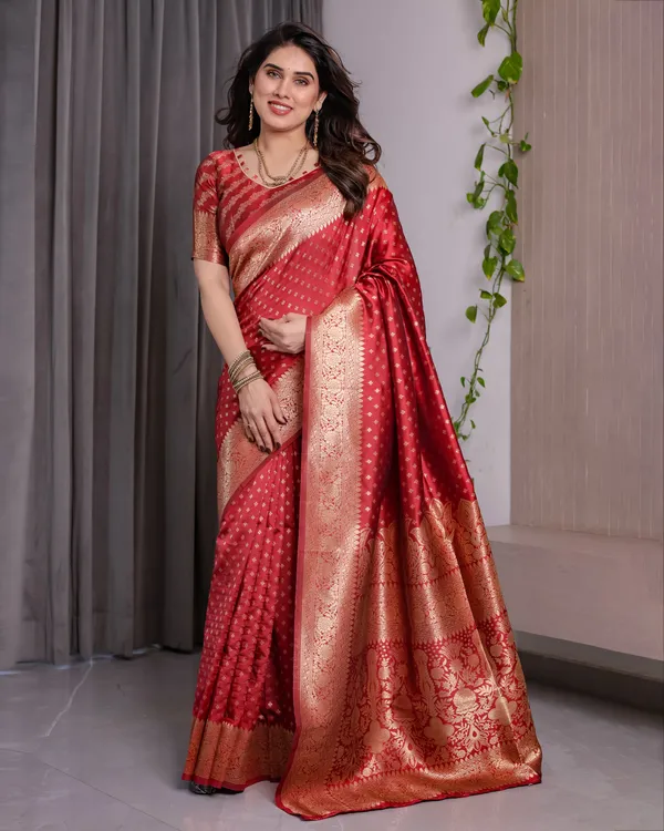 Crimson_Red_Soft_Lichi_Silk_Saree_With_Golden_Zari_Artistry_&_Floral_Pallu

