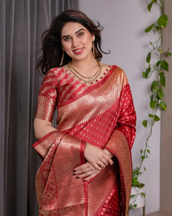 Crimson_Red_Soft_Lichi_Silk_Saree_With_Golden_Zari_Artistry_&_Floral_Pallu
