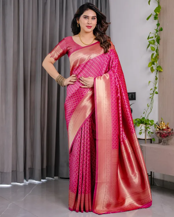 Blush_Pink_Soft_Lichi_Silk_Saree_With_Golden_Zari_Weaving_&_Statement_Border
