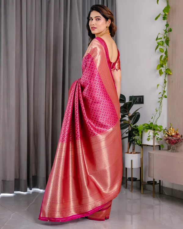 Blush_Pink_Soft_Lichi_Silk_Saree_With_Golden_Zari_Weaving_&_Statement_Border
