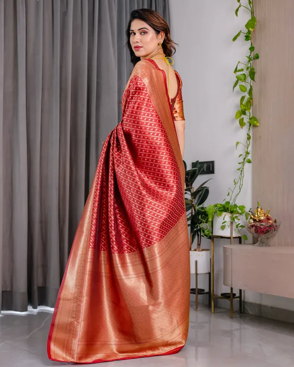 Red_Soft_Lichi_Silk_Saree_With_Golden_Zari_Weaving_&_Ornamental_Border
