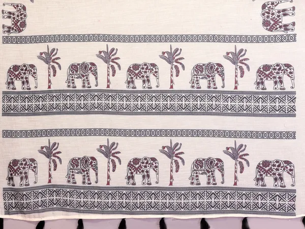 White_Printed_Saree_For_Women