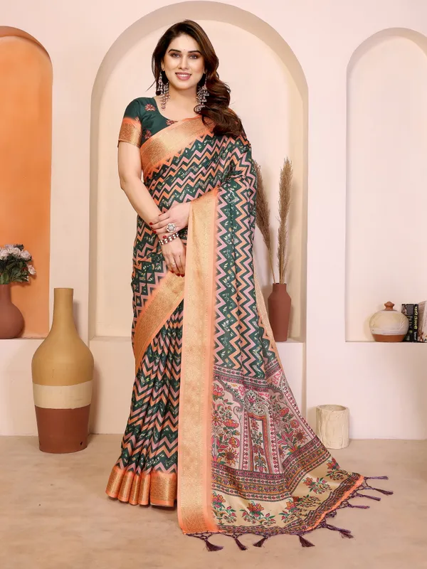 Green_Printed_Saree_With_Blouse_For_Women