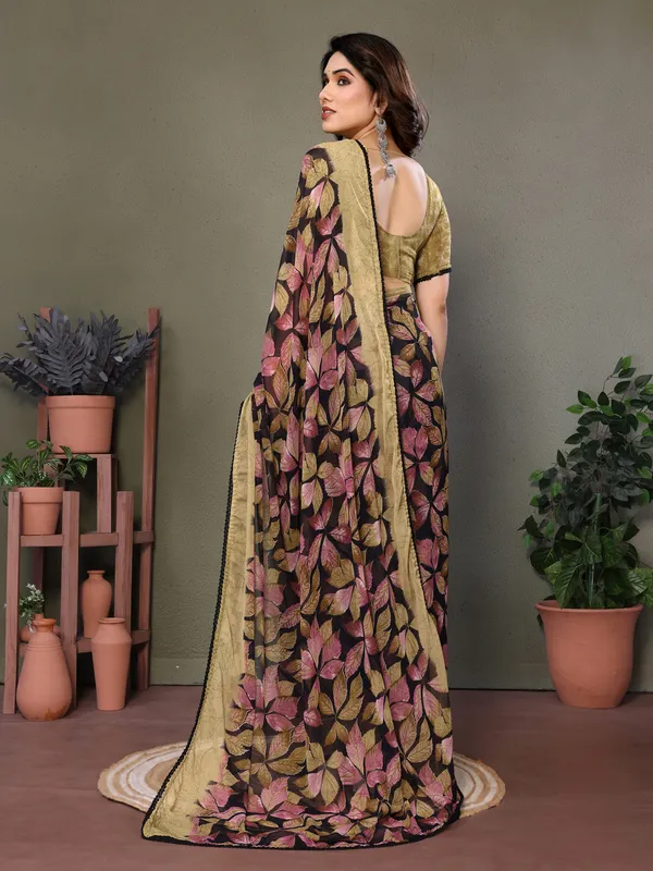 Beige_Printed_Floral_Saree_For_Women