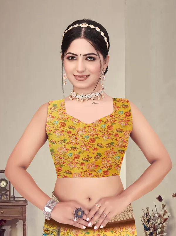Yellow_Floral_Print_Saree_For_Women