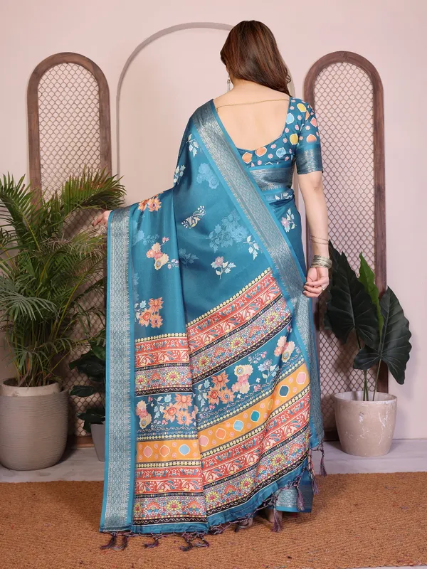Blue_Floral_Print_Saree_For_Women