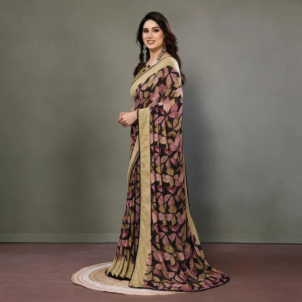 Beige_Printed_Floral_Saree_For_Women