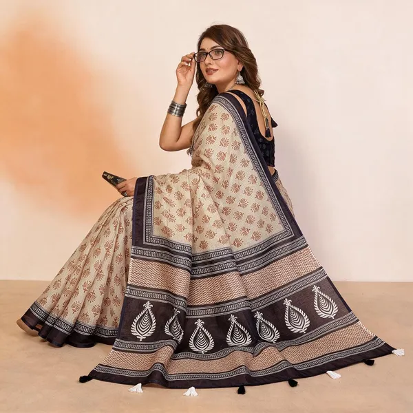 Black_Printed_Saree_For_Women