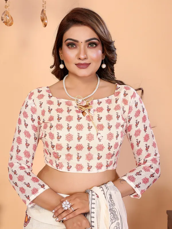 Off_White_Printed_Saree_For_Women