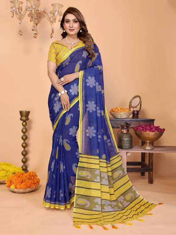 Blue_And_Yellow_Floral_Print_Saree_For_Women