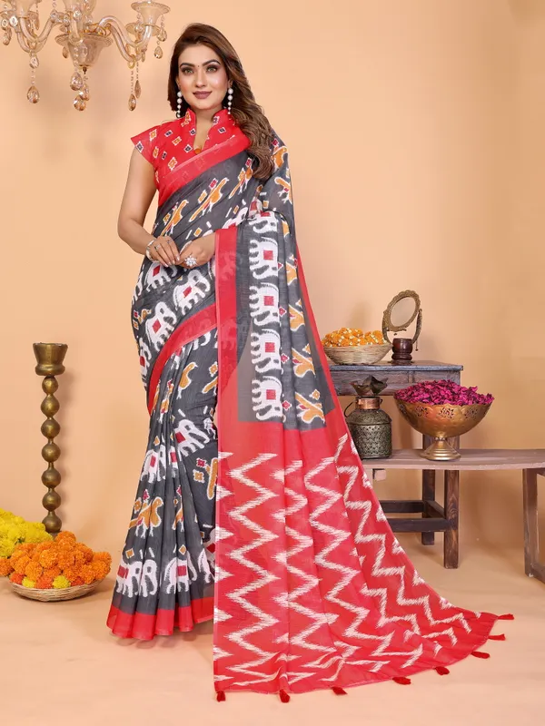 Red_Printed_Saree_For_Women