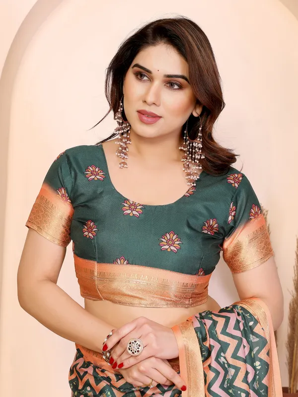 Green_Printed_Saree_With_Blouse_For_Women