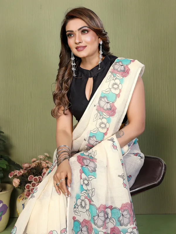 Cream_Woven_Floral_Print_Saree_For_Women